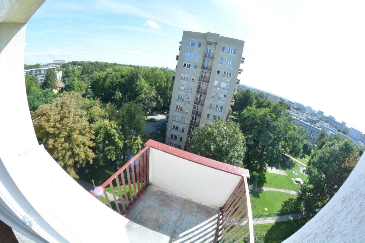 Ul. Ugorek Kolo Areny Apartment Krakow Ngoại thất bức ảnh